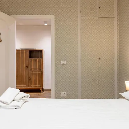 Ponte Vecchio Elegant Флоренция