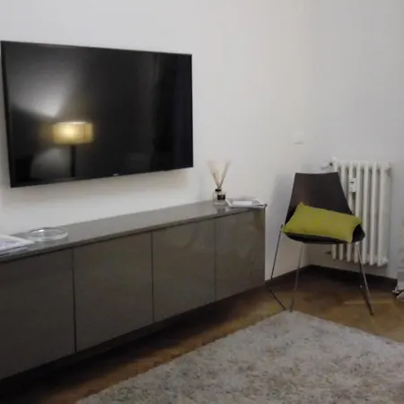 Ponte Vecchio Elegant Apartment *