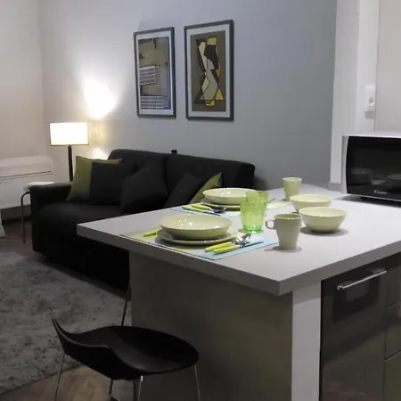 Ponte Vecchio Elegant Apartment
