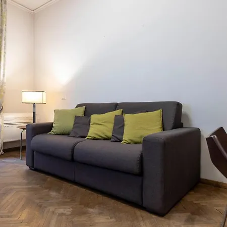 Ponte Vecchio Elegant Apartment Florence