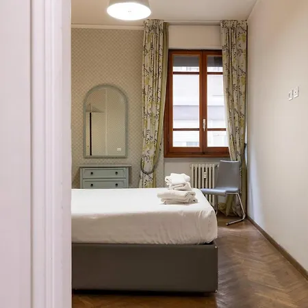 Ponte Vecchio Elegant Apartment *