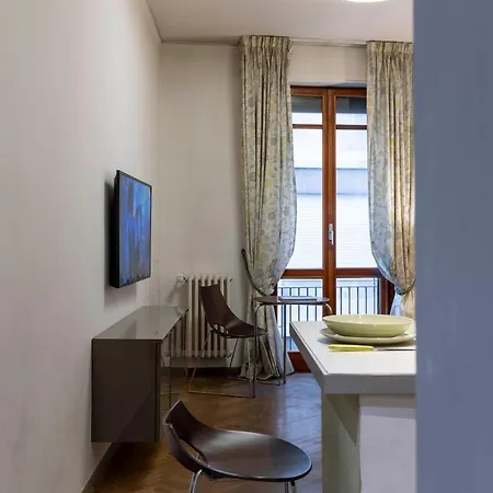 Ponte Vecchio Elegant Apartment *