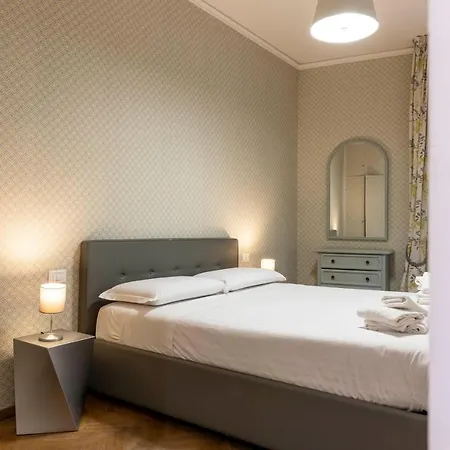 Daire Ponte Vecchio Elegant *